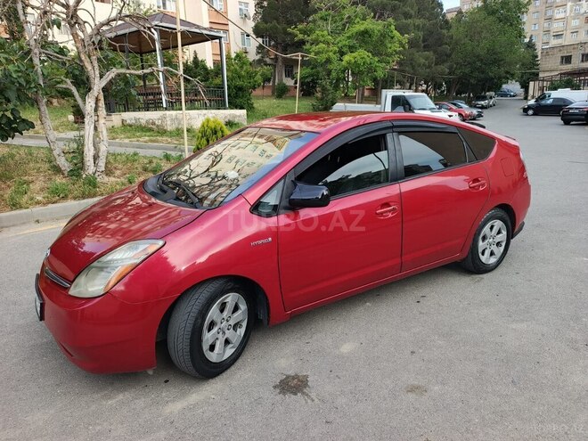 Toyota Prius-8