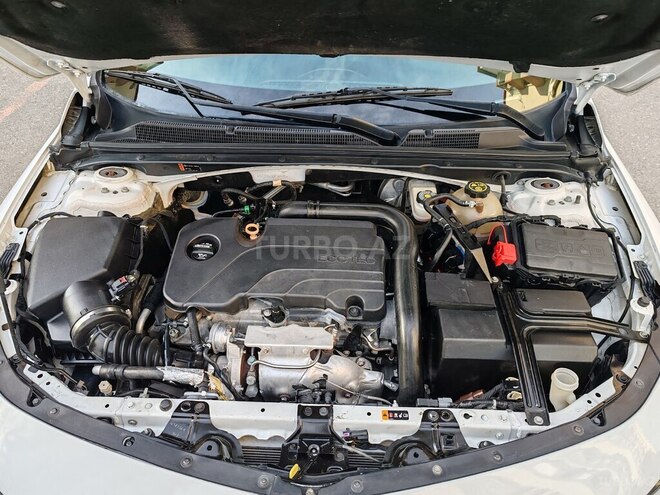 Chevrolet Malibu-6