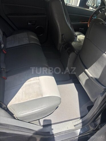 Jeep Grand Cherokee-14