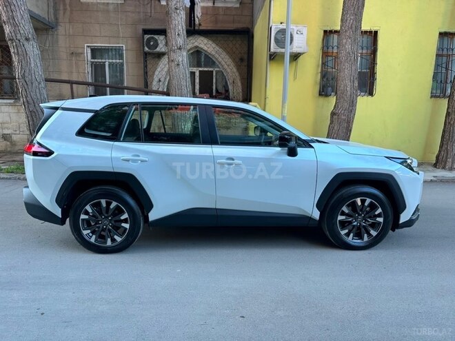 Toyota RAV4-7