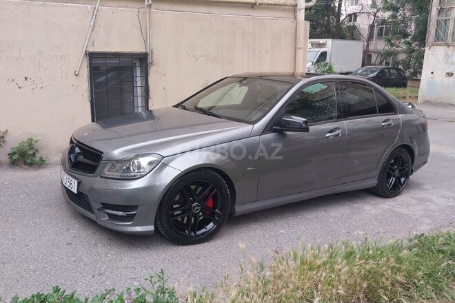 Mercedes C 300-2
