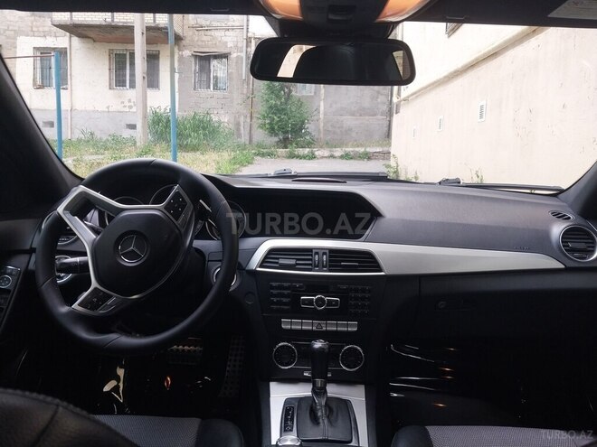 Mercedes C 300-7