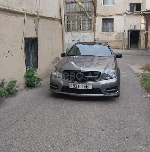 Mercedes C 300-5