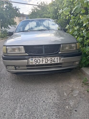 Opel Vectra-17