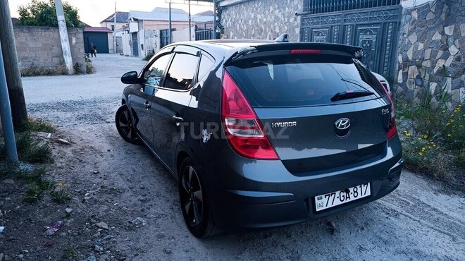 Hyundai i30-4