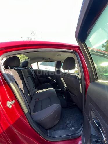 Chevrolet Cruze-11