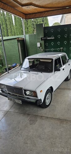LADA (VAZ) 2107-2