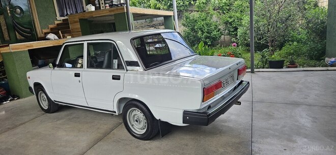 LADA (VAZ) 2107-13