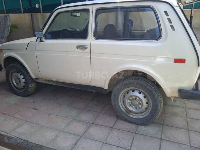 LADA (VAZ) Niva-2