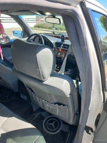 Mercedes C 280-9