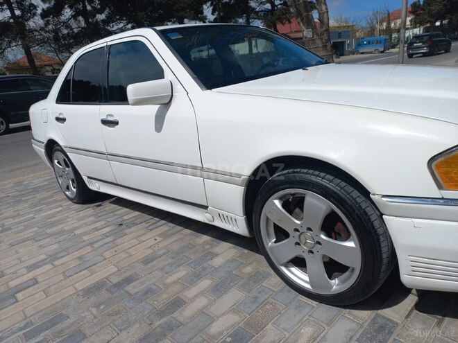 Mercedes C 280-12