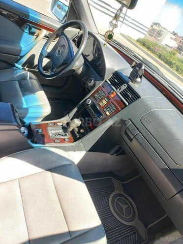 Mercedes C 280-10