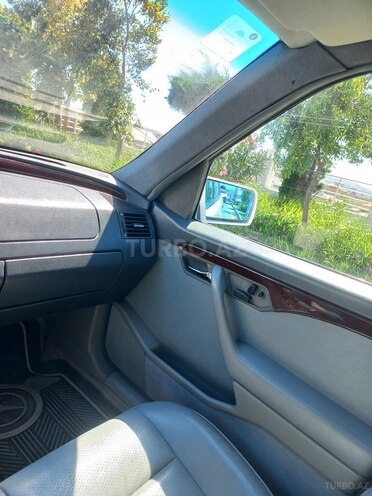 Mercedes C 280-17
