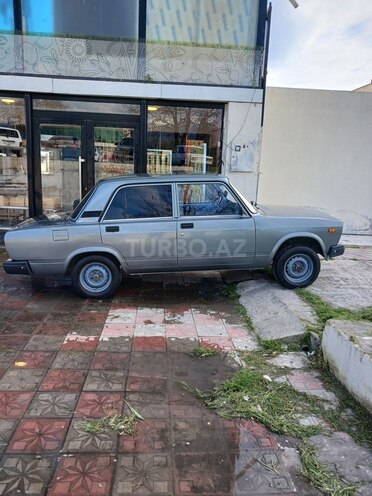 LADA (VAZ) 2107-4