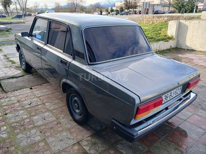 LADA (VAZ) 2107-5