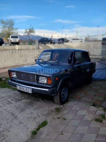 LADA (VAZ) 2107-2