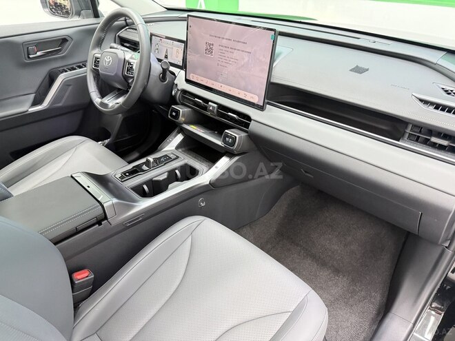 Toyota RAV4-11
