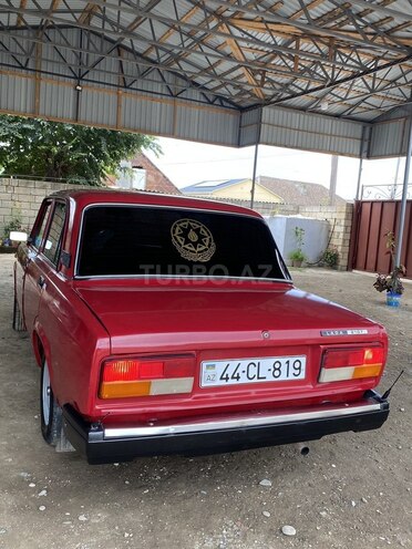LADA (VAZ) 2107-2