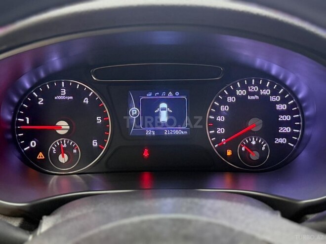 Kia Sorento-16