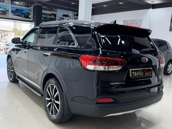 Kia Sorento-7