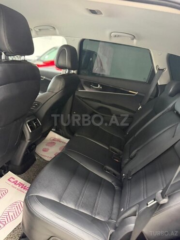 Kia Sorento-17