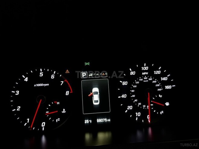 Hyundai Sonata-15