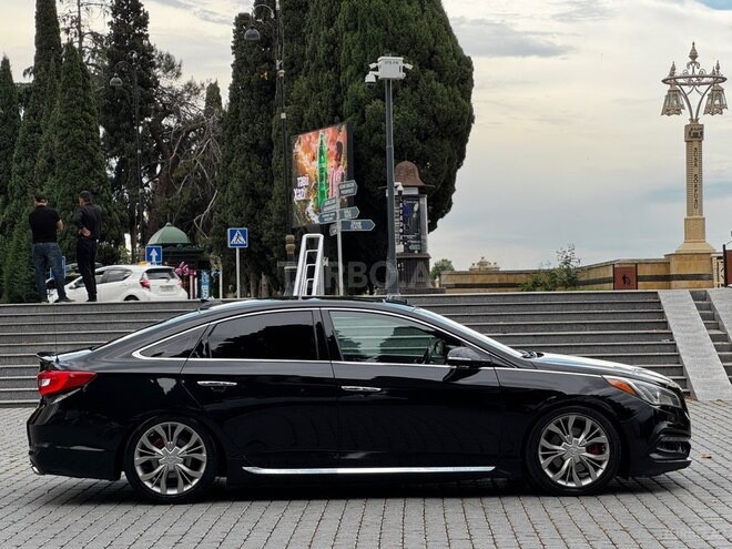 Hyundai Sonata-6