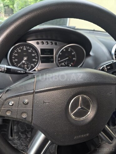 Mercedes ML 350 4MATIC-8