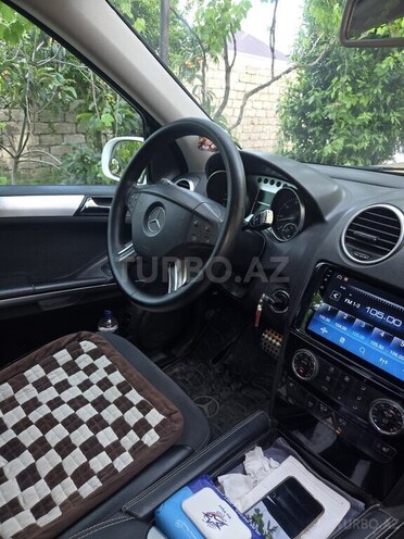 Mercedes ML 350 4MATIC-10