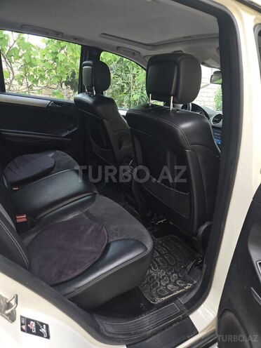 Mercedes ML 350 4MATIC-9