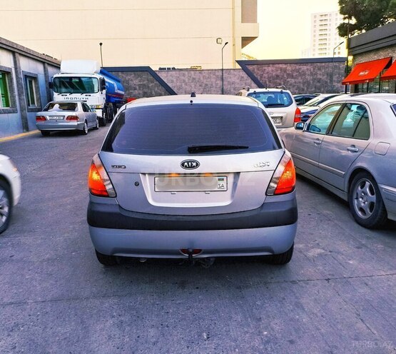 Kia Rio-3