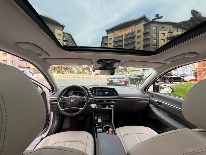 Hyundai Sonata-10
