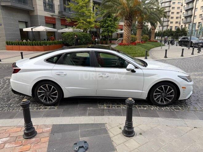 Hyundai Sonata-8