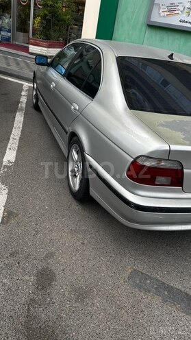 BMW 528-3