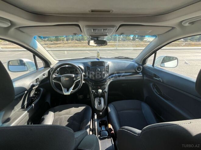 Chevrolet Orlando-7