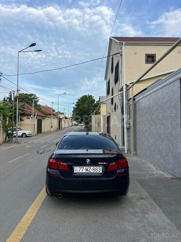 BMW 528-2