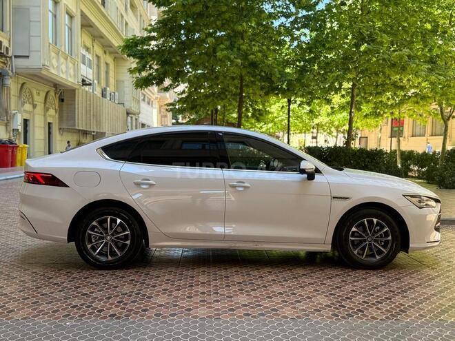 BYD Qin Plus-7