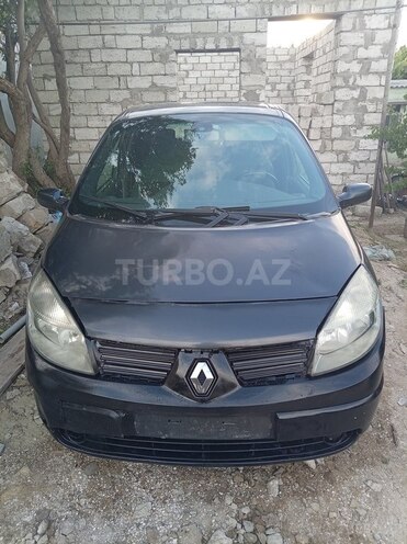 Renault Megane Scenic-1
