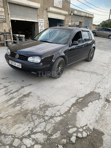 Volkswagen Golf-2