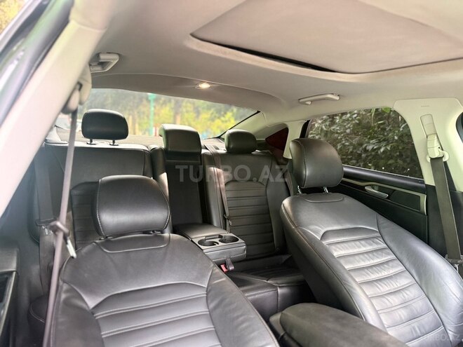 Ford Fusion (North America)-10