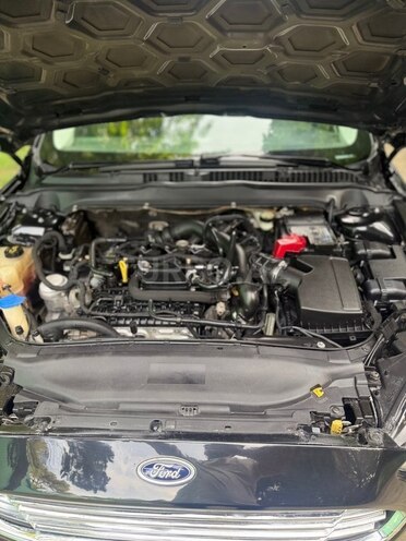 Ford Fusion (North America)-8