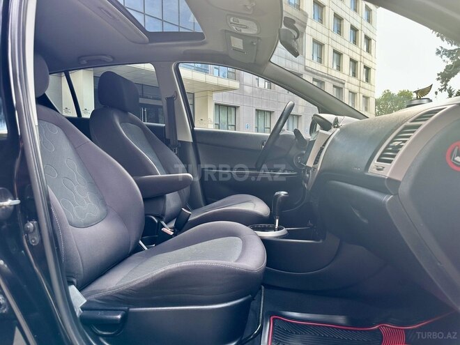 Hyundai i20-18