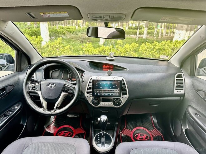 Hyundai i20-19
