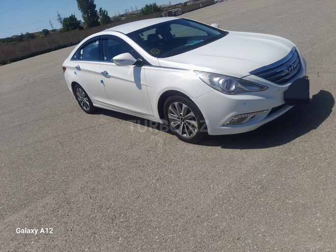 Hyundai Sonata-3