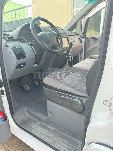 Mercedes Vito-19