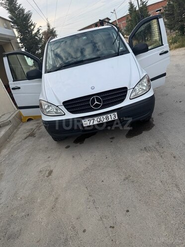 Mercedes Vito-1