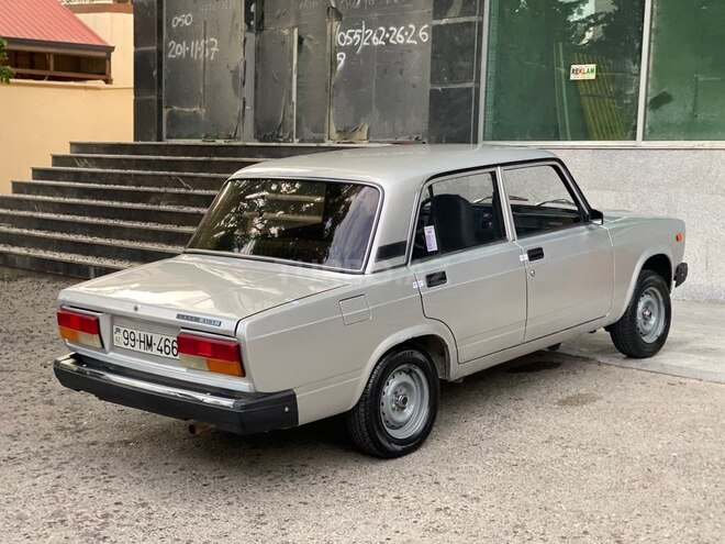 LADA (VAZ) 2107-7