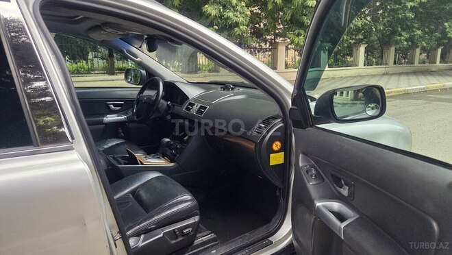 Volvo XC90-3