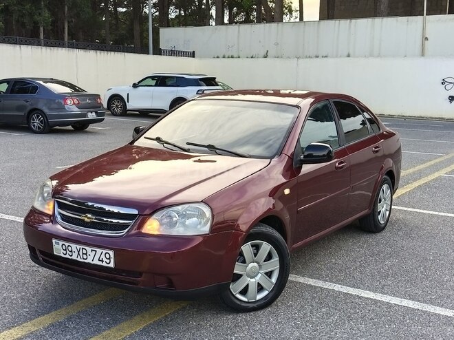 Chevrolet Lacetti-5
