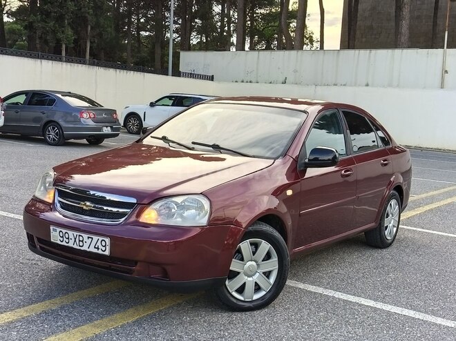 Chevrolet Lacetti-3